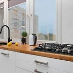 Apartamento Stylowe Z Balkonem Blisko Atlas Areny W Lodzi By Renters Łódź