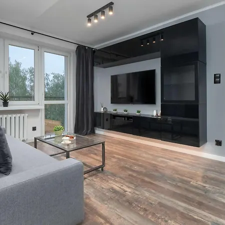 Stylowe Z Balkonem Blisko Atlas Areny W Lodzi By Renters Lodz