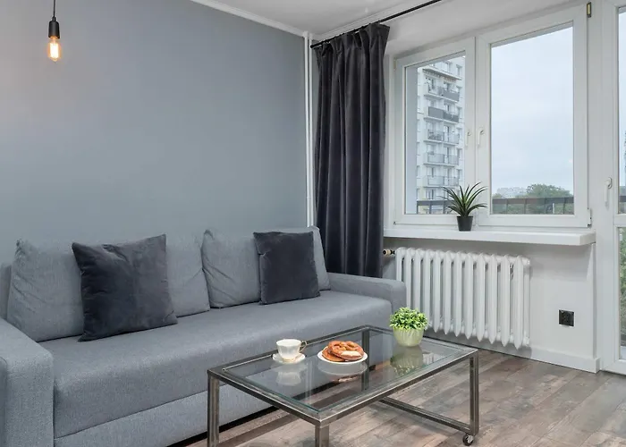 Stylowe Z Balkonem Blisko Atlas Areny W Lodzi By Renters