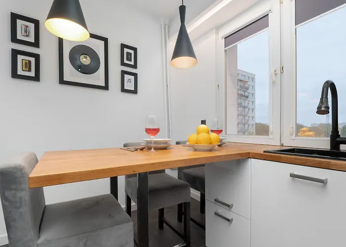 Lejlighed Stylowe Z Balkonem Blisko Atlas Areny W Lodzi By Renters Łódź